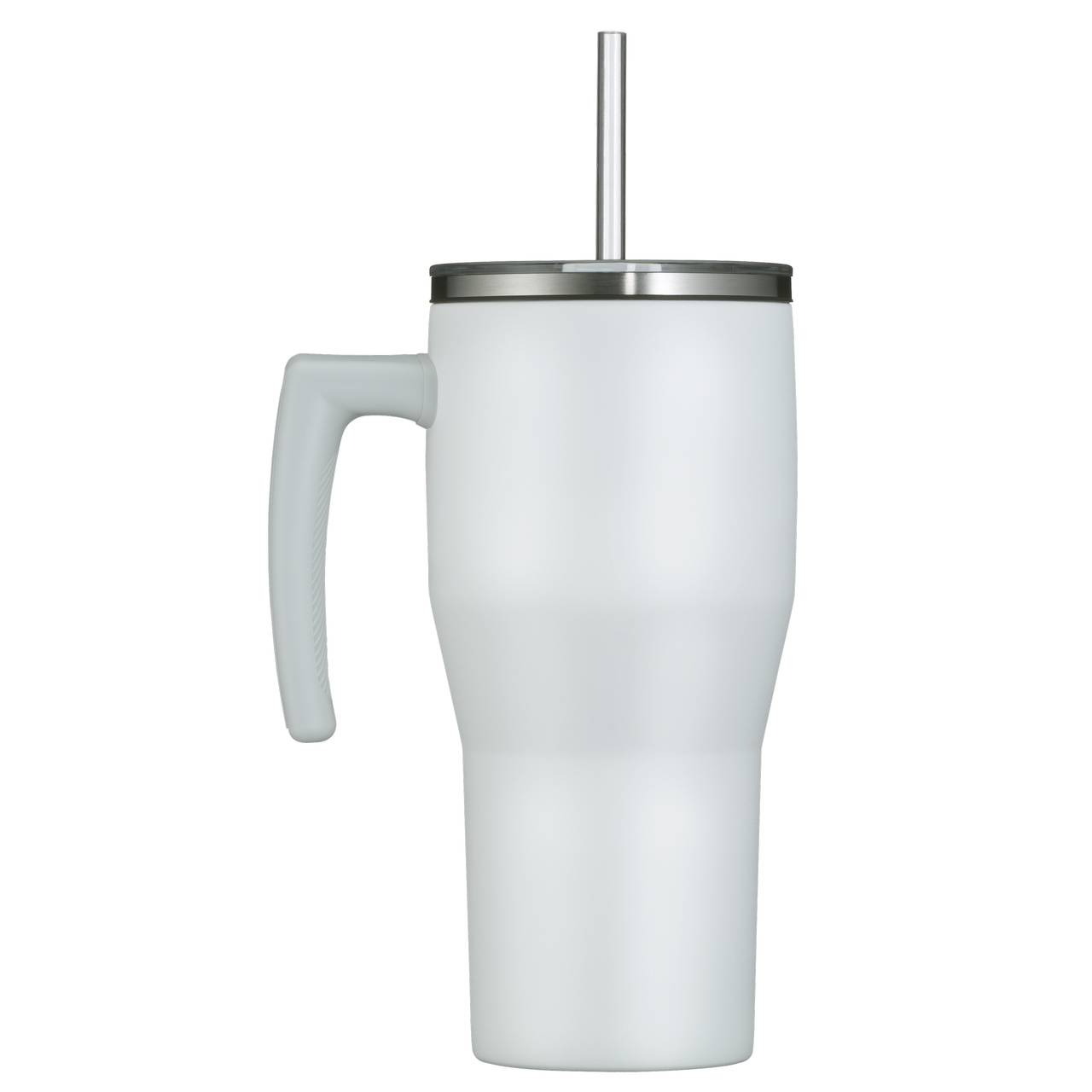 Auf dem Bild ist ein großer, weißer Kaffeebecher mit Henkel abgebildet. Der Becher hat einen silbernen Deckel und einen integrierten Strohhalm.