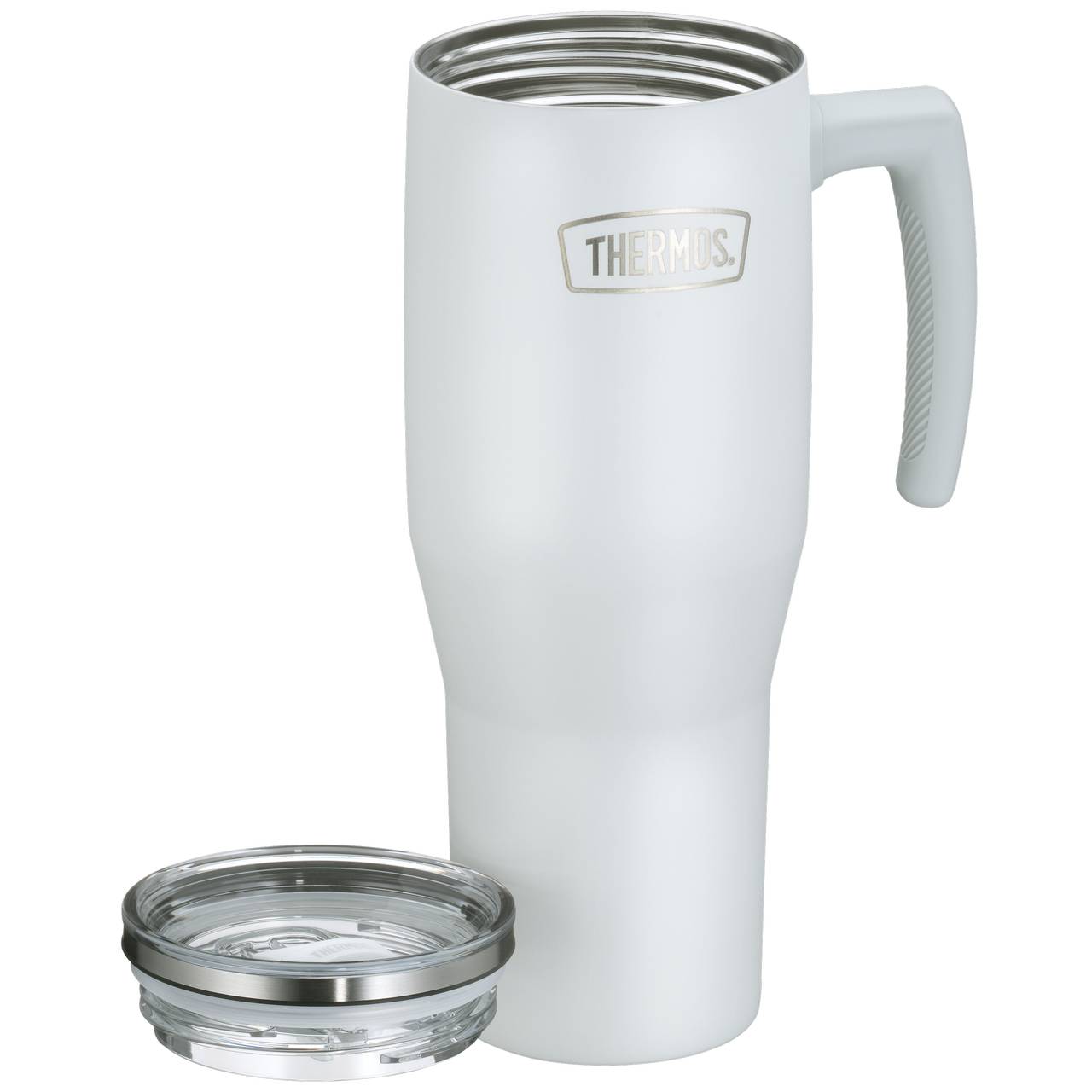 Auf dem Bild ist ein weißer Thermobecher mit einem Henkel zu sehen, daneben liegt ein durchsichtiger Deckel. Der Becher hat eine glänzende Innenseite aus Metall und das Wort "THERMOS" ist darauf gedruckt.